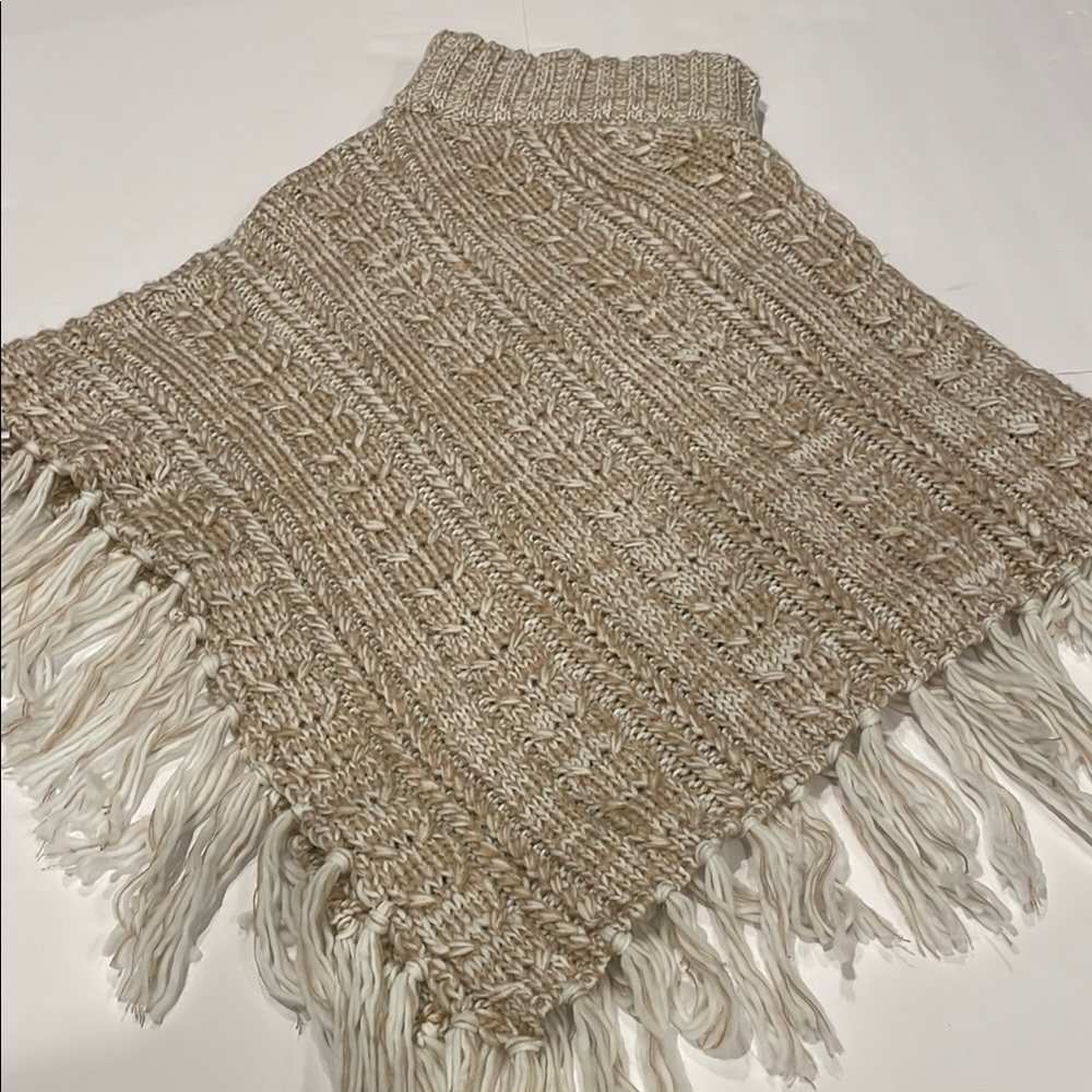 Time and Tru Tan Knit Poncho